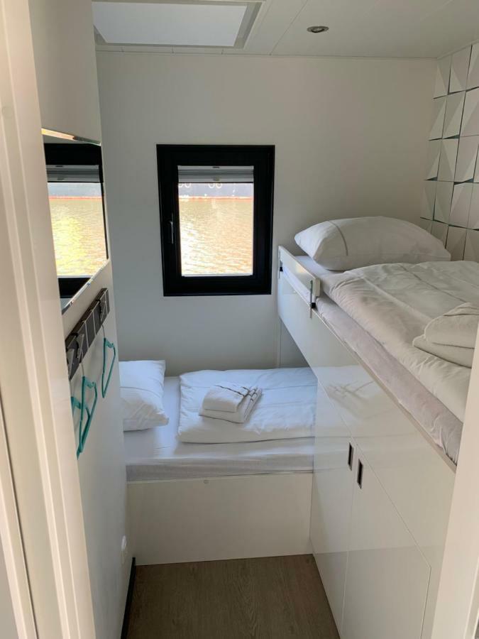 Apartment Hausboot Bremerhaven